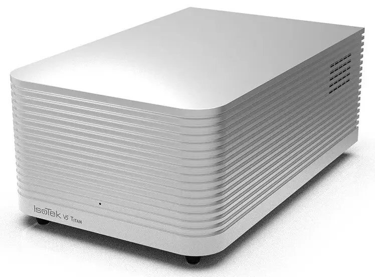 Isotek V5 Titan Mains Conditioner Silver