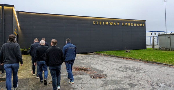 Lyngdorf line array home theatre system